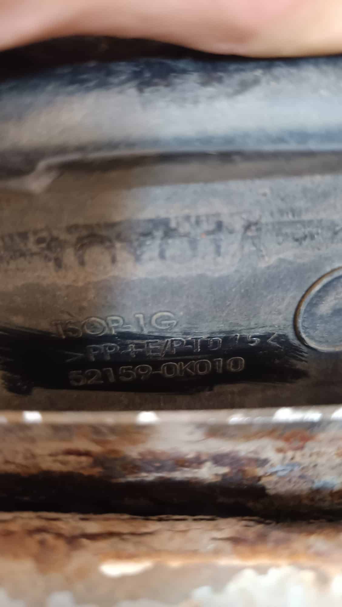 Paraurti posteriore Toyota Hilux serie 7 anno 2005-2015 5 WhatsApp Image 2025-01-24 at 11.40.38 (2)