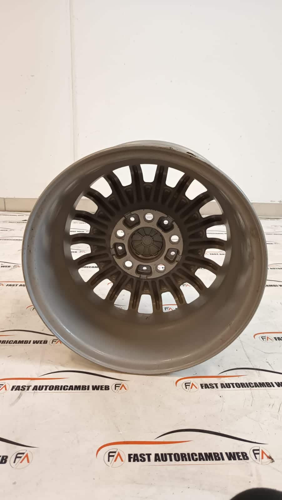 Cerchio in lega da 15" BMW serie 3 berlina (E46) anno 1998-2005 5 WhatsApp Image 2025-02-19 at 12.18.59 (2)