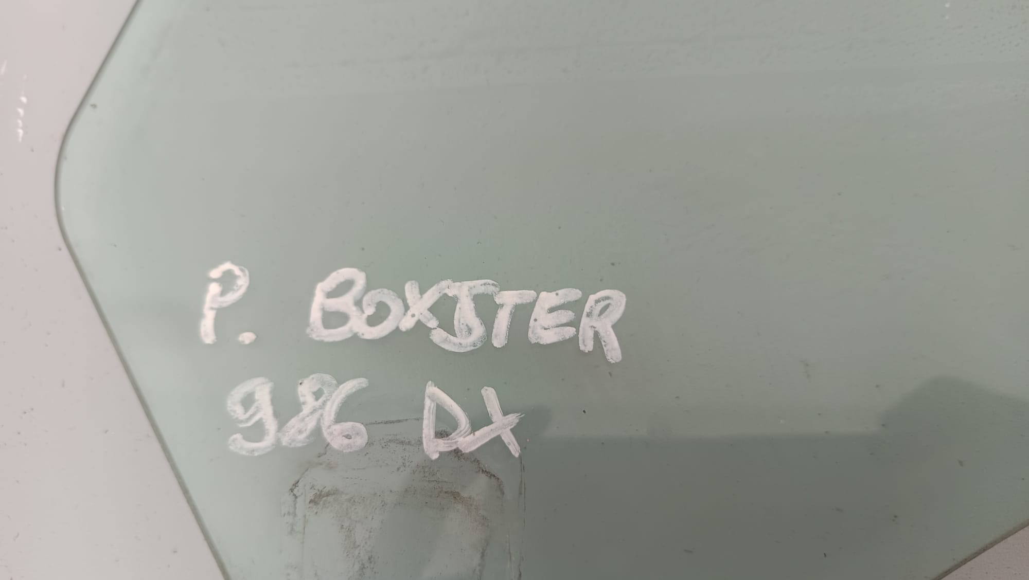 Finestrino vetro anteriore destro Porsche Boxster 986 anno 1996-2004 5 WhatsApp Image 2025-03-14 at 11.05.44
