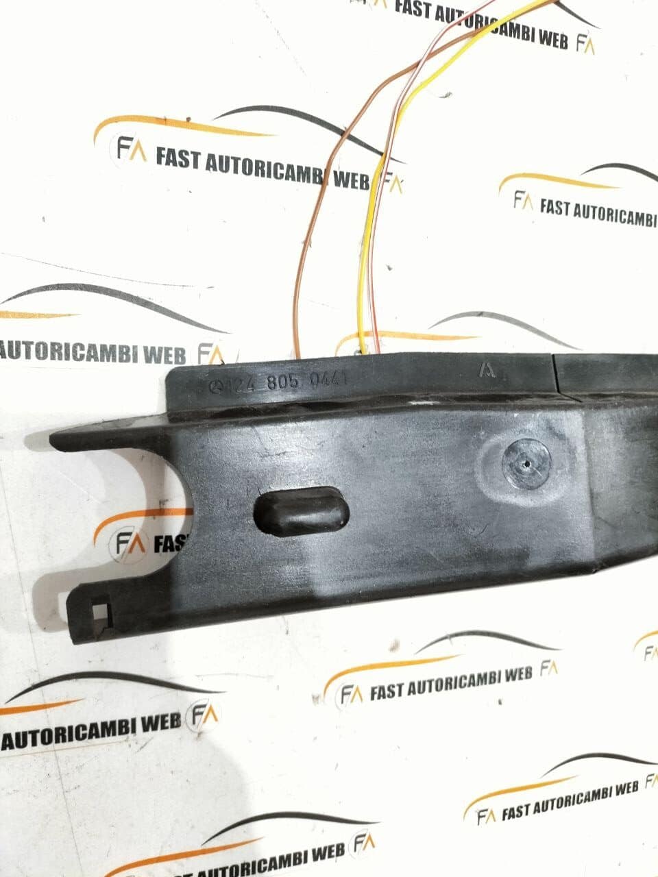 Attuatore a depressione serratura portellone posteriore Mercedes W124 1248050441 2 2