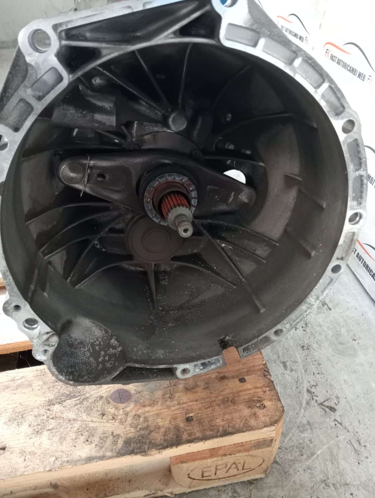 Cambio manuale BMW SERIE 3 BERLINA (E90)(2004->) 94074 1069301097B PREZZO SU RICHIESTA 2 Immagine WhatsApp 2025-04-12 ore 16.19.48_03d6c079