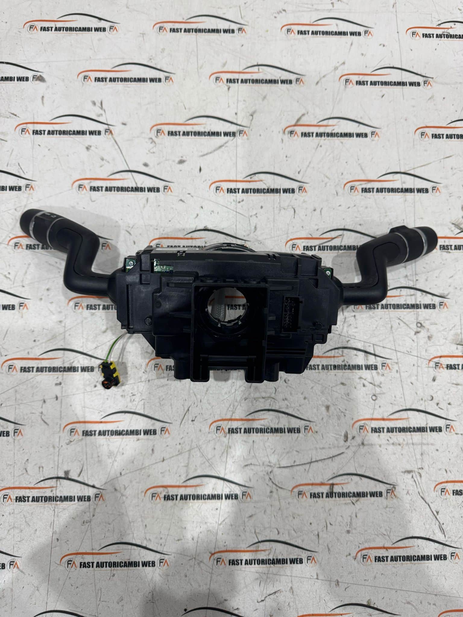 Devioluci contatto spiralato Land Rover Discovery Sport L550 FK72-14A664-DA 2 WhatsApp Image 2025-04-17 at 14.45.07