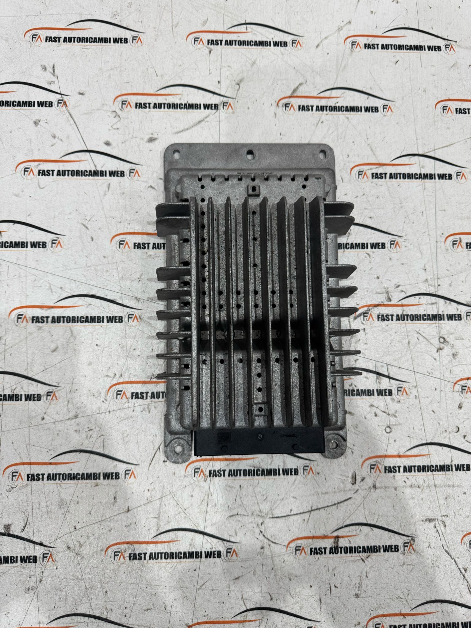 Centralina amplificatore audio Bose Audi A3 8P 2903270030 2 WhatsApp Image 2025-04-19 at 11.32.42