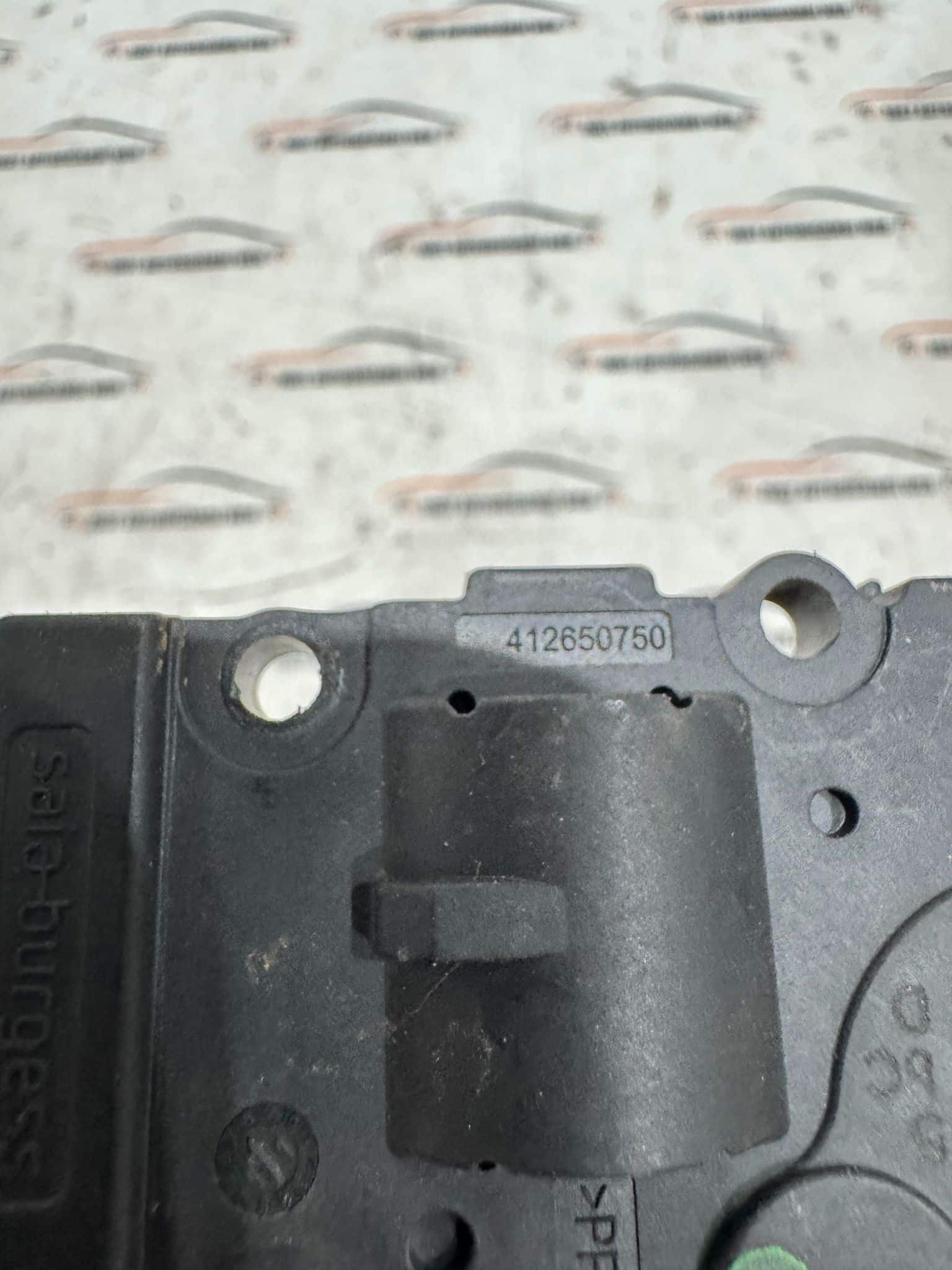 MOTORINO ATTUATORE RISCALDAMENTOMERCEDES CLASSE C220 SW W204 2.2 410475520 3 IMG-20250514-WA0113