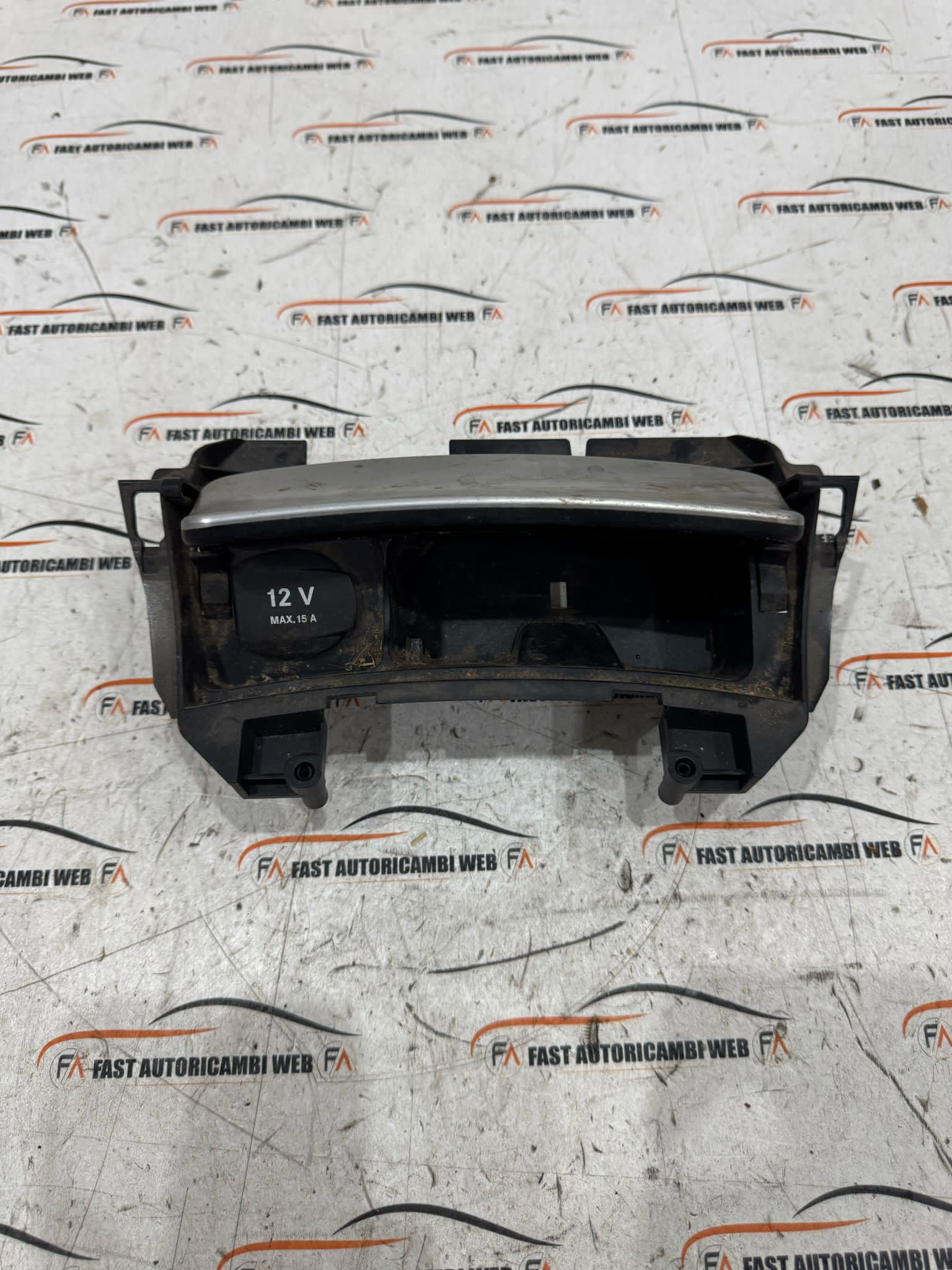 Posacenere Consolle Centrale Mercedes-Benz SLK R172 (2012–2015) , Codice: A1726800152 2 IMG-20250514-WA0154
