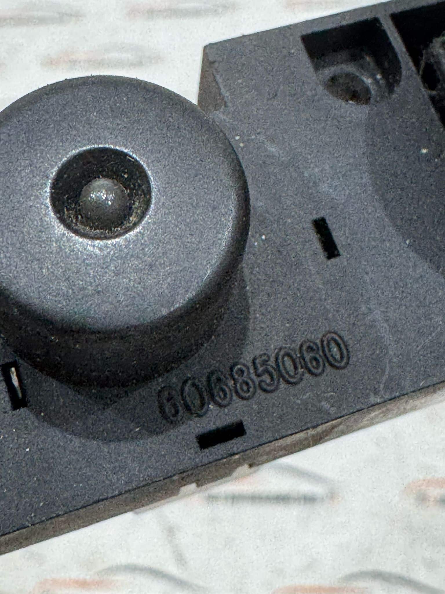 Interruttore 4 frecce per alfa romeo GTV 916 / spider 60685060 6 IMG-20250516-WA0027