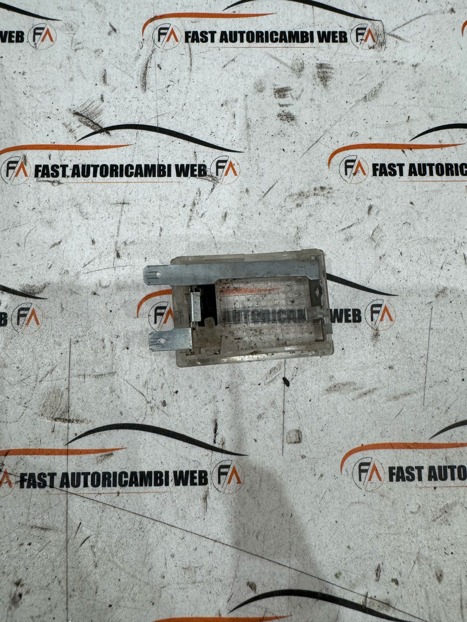 Plafoniera lampada originale alfa romeo GTV 916 2 IMG-20250516-WA0052