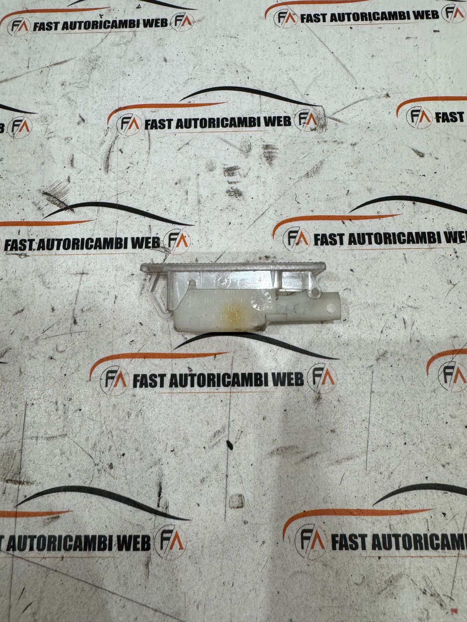 Plafoniera luce centrale originale alfa romeo GTV 916 3 IMG-20250516-WA0055