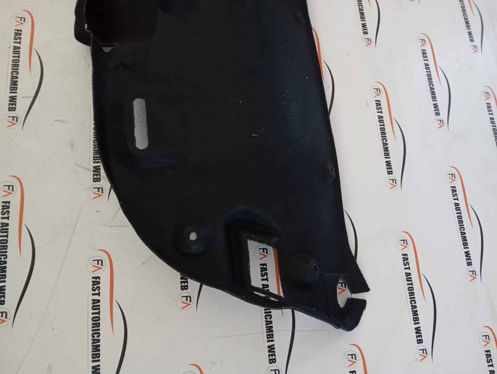 Rivestimento del cofano/portellone Posteriore MASERATI Ghibli M157 Interno Orlo 6700404290. 4 IMG-20250520-WA0164