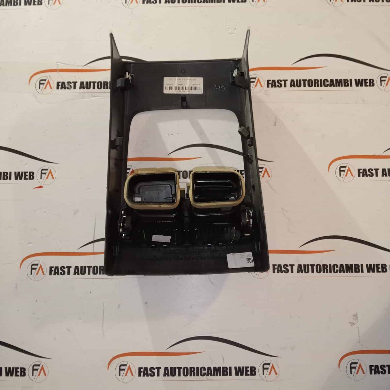 Bocchette aria posteriori per Jaguar F-pace del 2018 6 Immagine WhatsApp 2025-05-09 ore 22.25.52_026042e8
