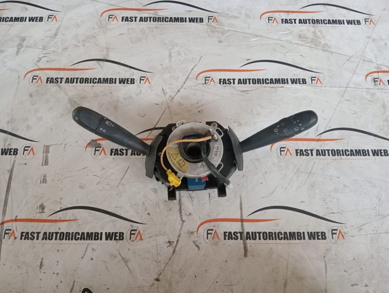 Devioluci e contatto spiralato Alfa Romeo 156 SW 156024516 1 1