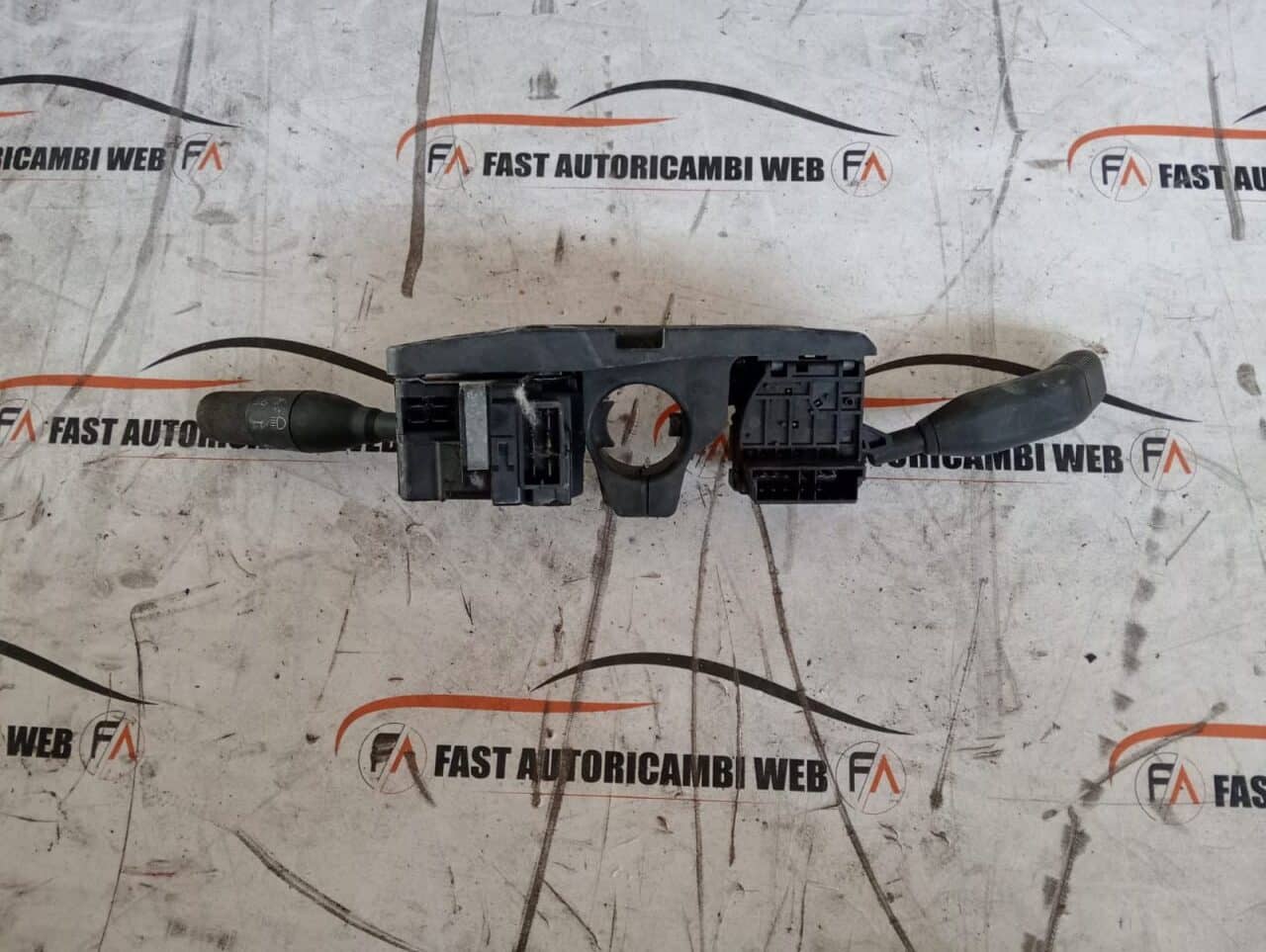 Devioluci Renault Clio 1 34360001 2 2
