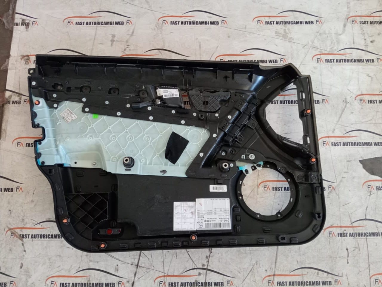 Pannello rivestimento interno porta anteriore destra Mercedes Classe C 220 W204 00172856 2 2