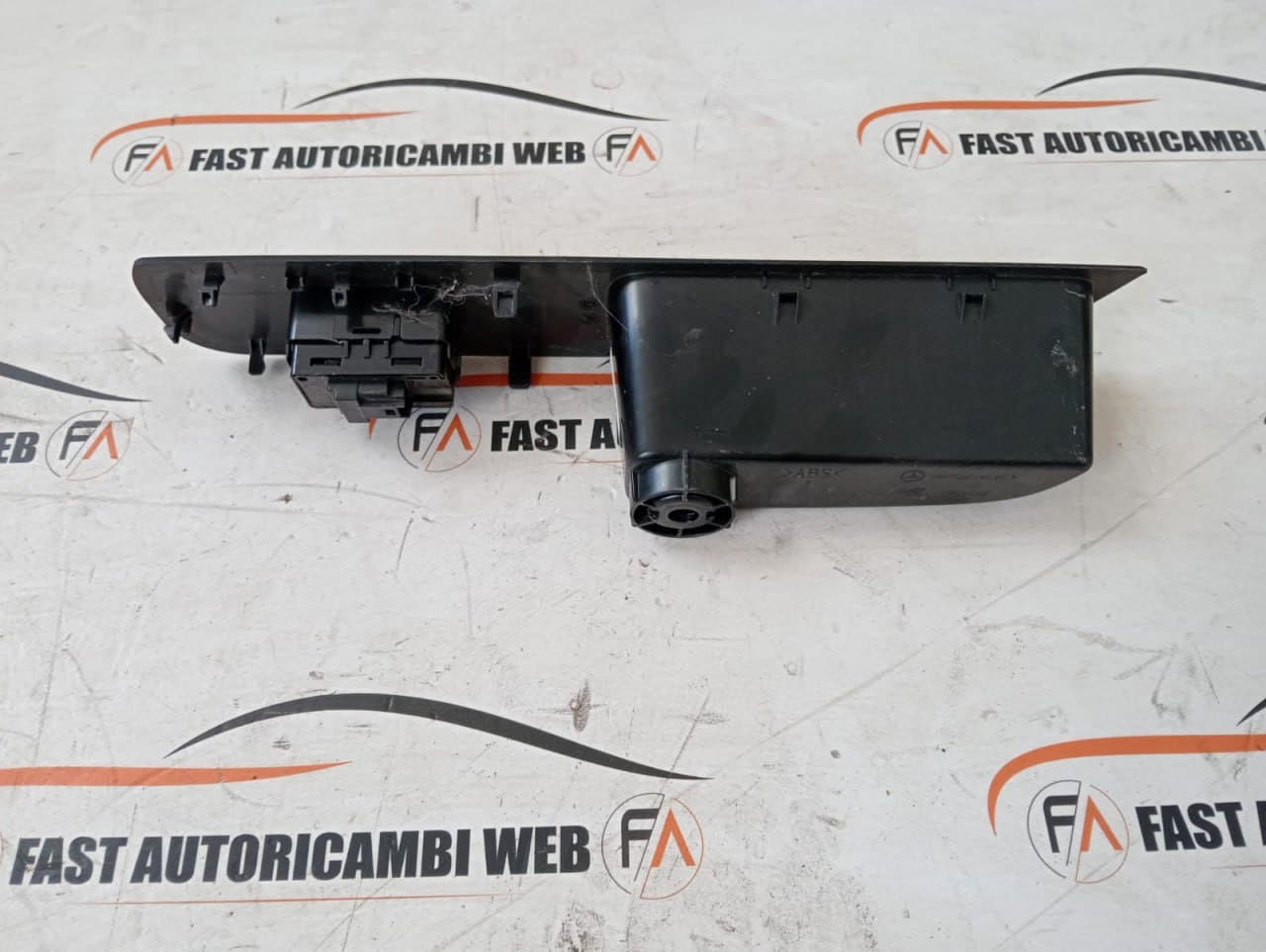 Pulsantiera alzacristalli Mercedes Sprinter W907 W910 A9077221100/00 4 4