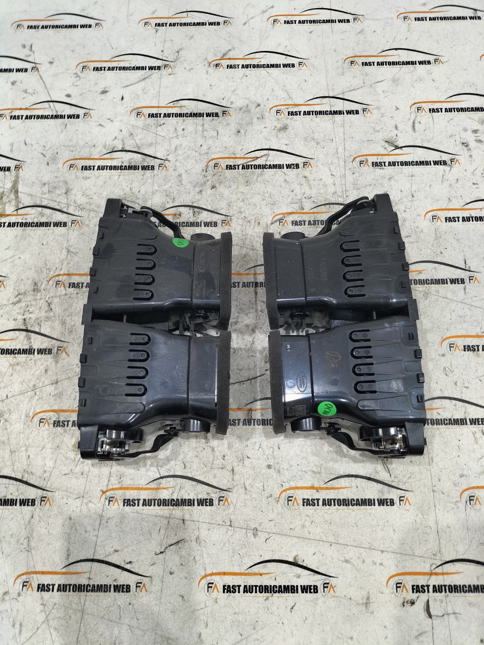 Bocchette aria centrale Jaguar E-Pace X540 GJ32-014A22-AA 2 1