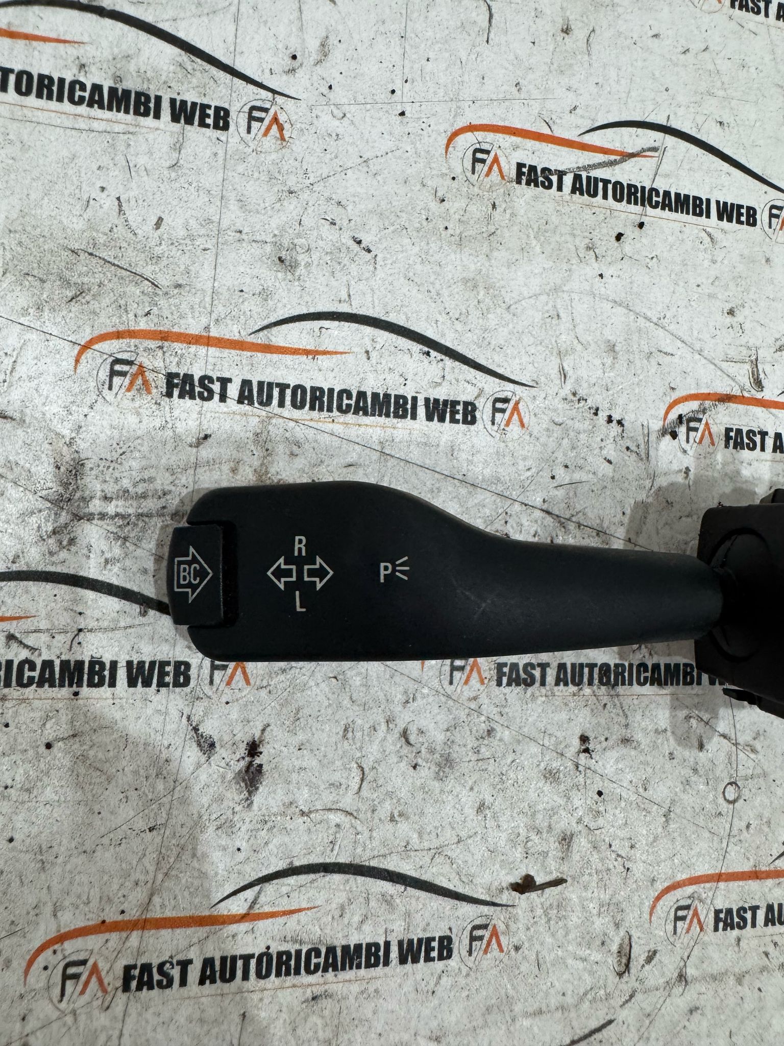 Devioluci indicatore di direzione lato sinistro Bmw 320 D E46 8363668 2 1b7d6311-fc3e-4133-b669-c7836b1aebed