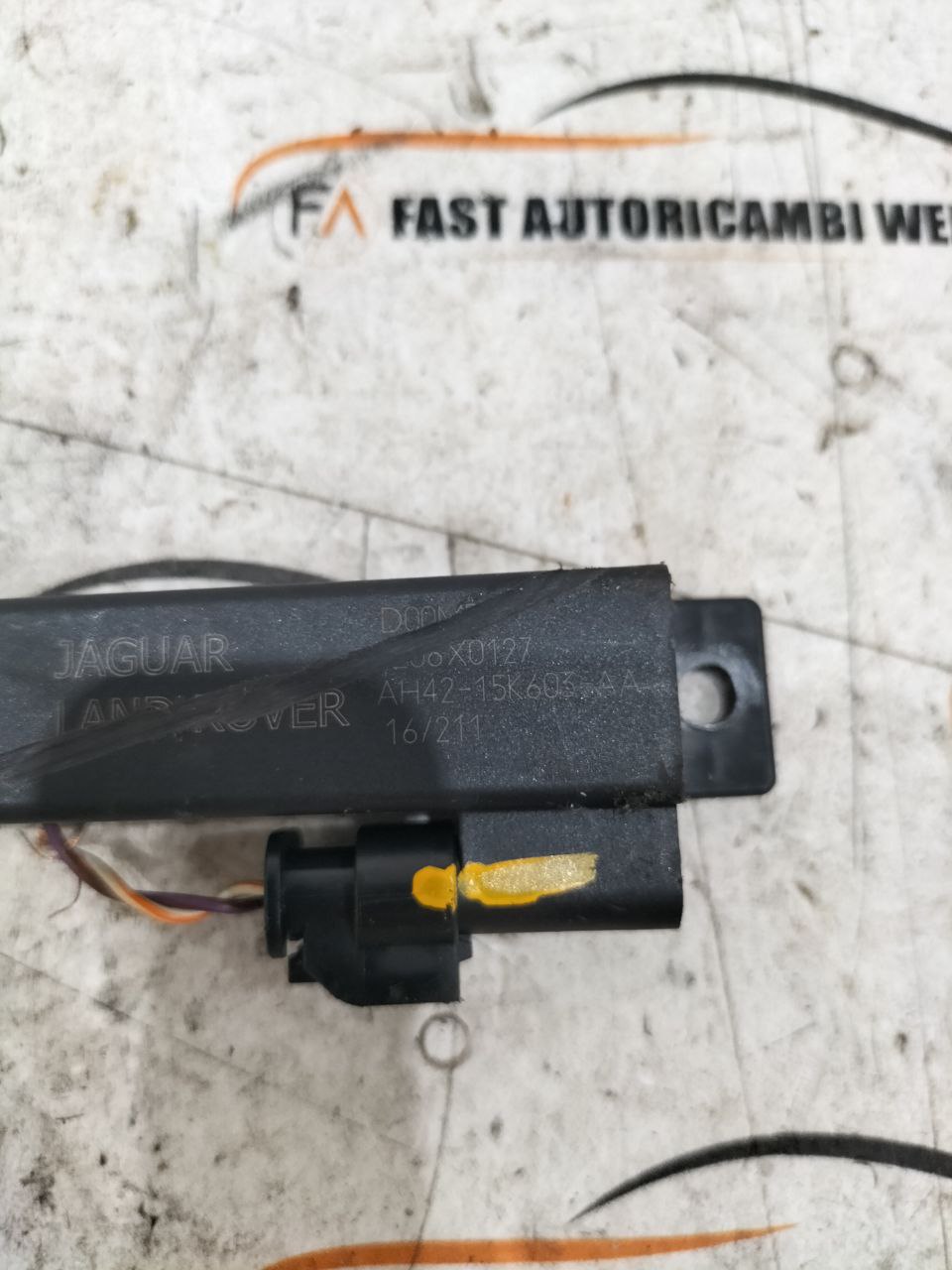 Centralina amplificatore antenna Range Rover Discovery L322 AH42-15K603AA 2 2