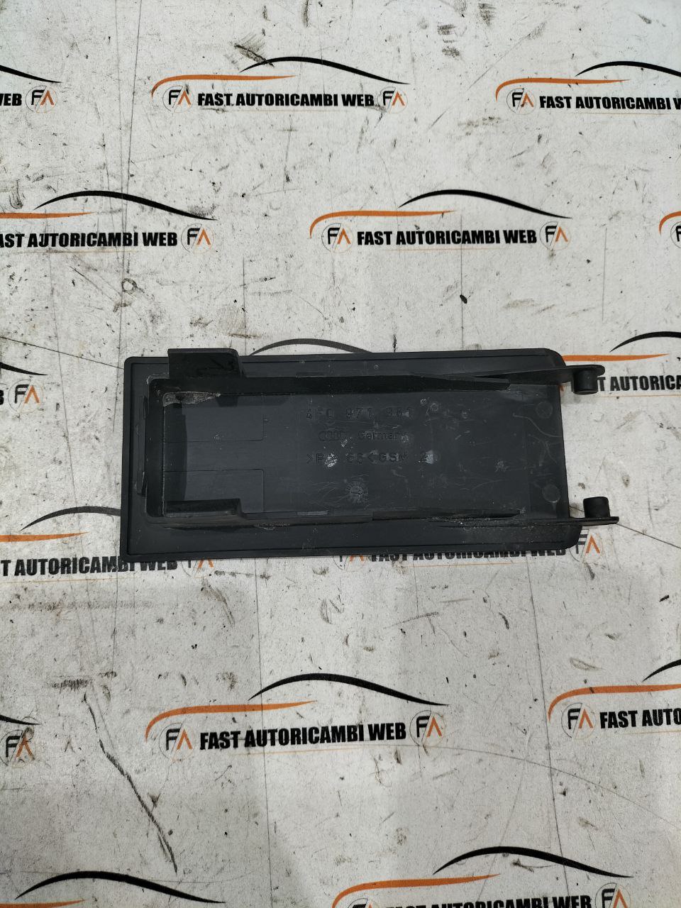 Cover scatola fusibili e relè Audi A6 C6 4F0971981 3 3