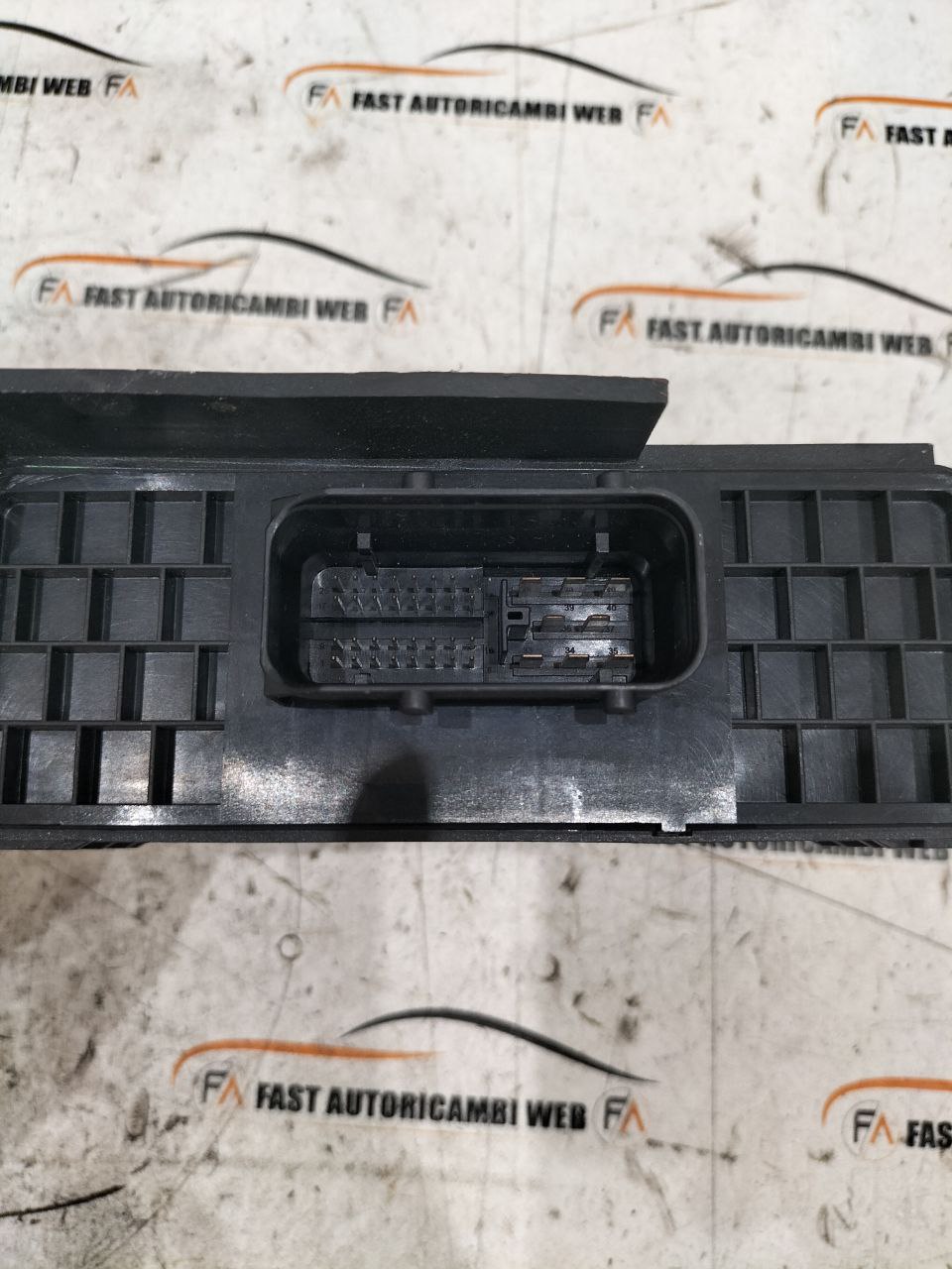 Centralina body computer Audi A6 C6 4F0907280A 2 4
