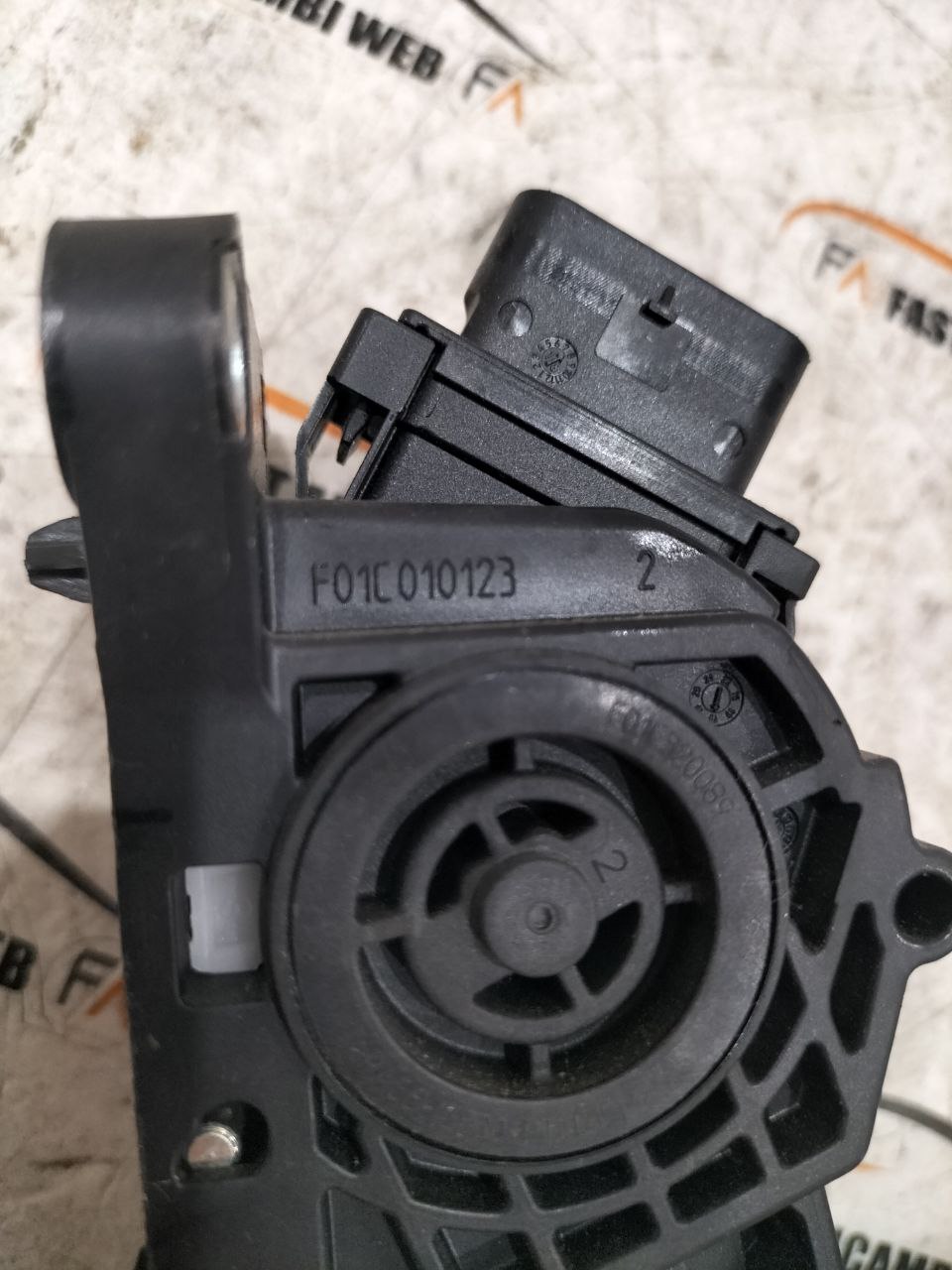 Pedale acceleratore Mercedes-Benz Sprinter W907 A9073010200 5 5