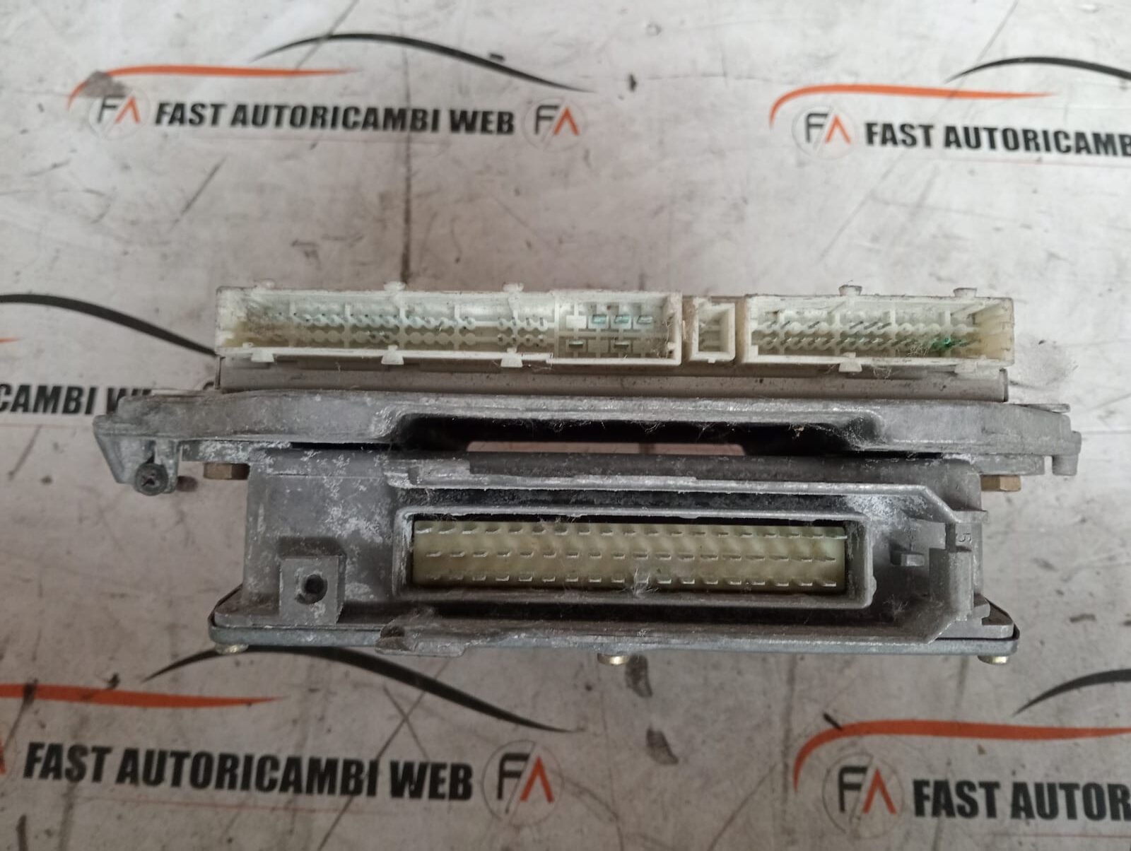 Centralina motore Mercedes Benz E250 TD W212 Bosch A0225453932 6 WhatsApp Image 2025-06-17 at 14.32.31