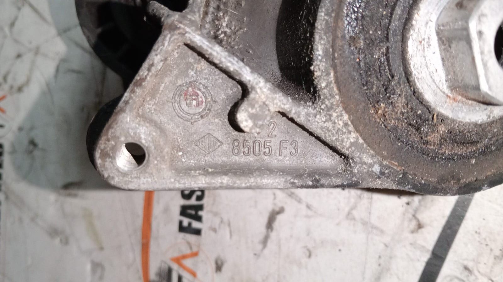 Puleggia tendicinghia Mercedes SL R129 8505F3 4 WhatsApp Image 2025-07-03 at 17.01.57
