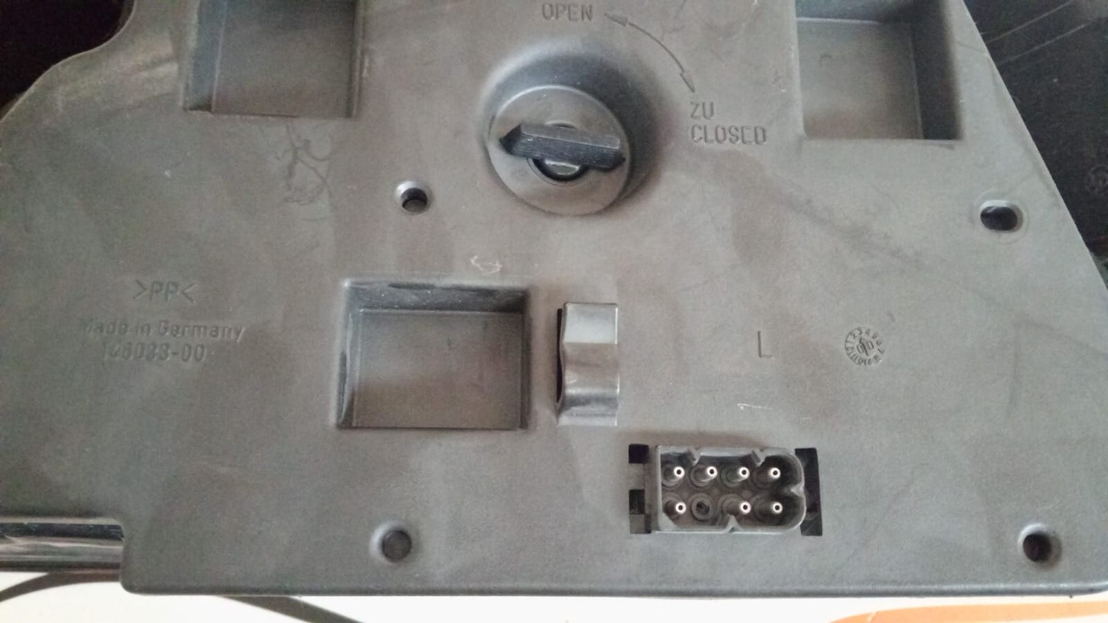 Fanale stop posteriore sinistro BMW serie 5 E39 146033-00 8 WhatsApp Image 2025-07-25 at 15.32.42