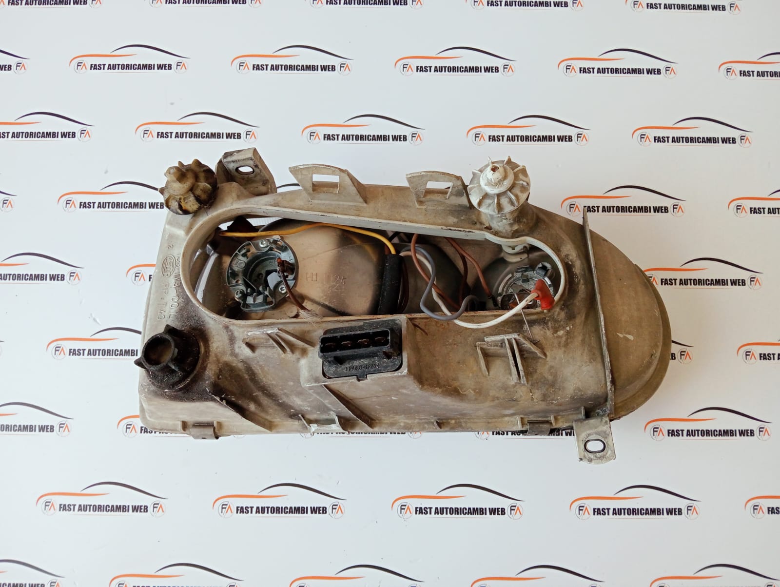Fanale anteriore sinistro Volkswagen Golf 3°serie 139173-00L 6 WhatsApp Image 2025-08-26 at 17.12.57 (1)