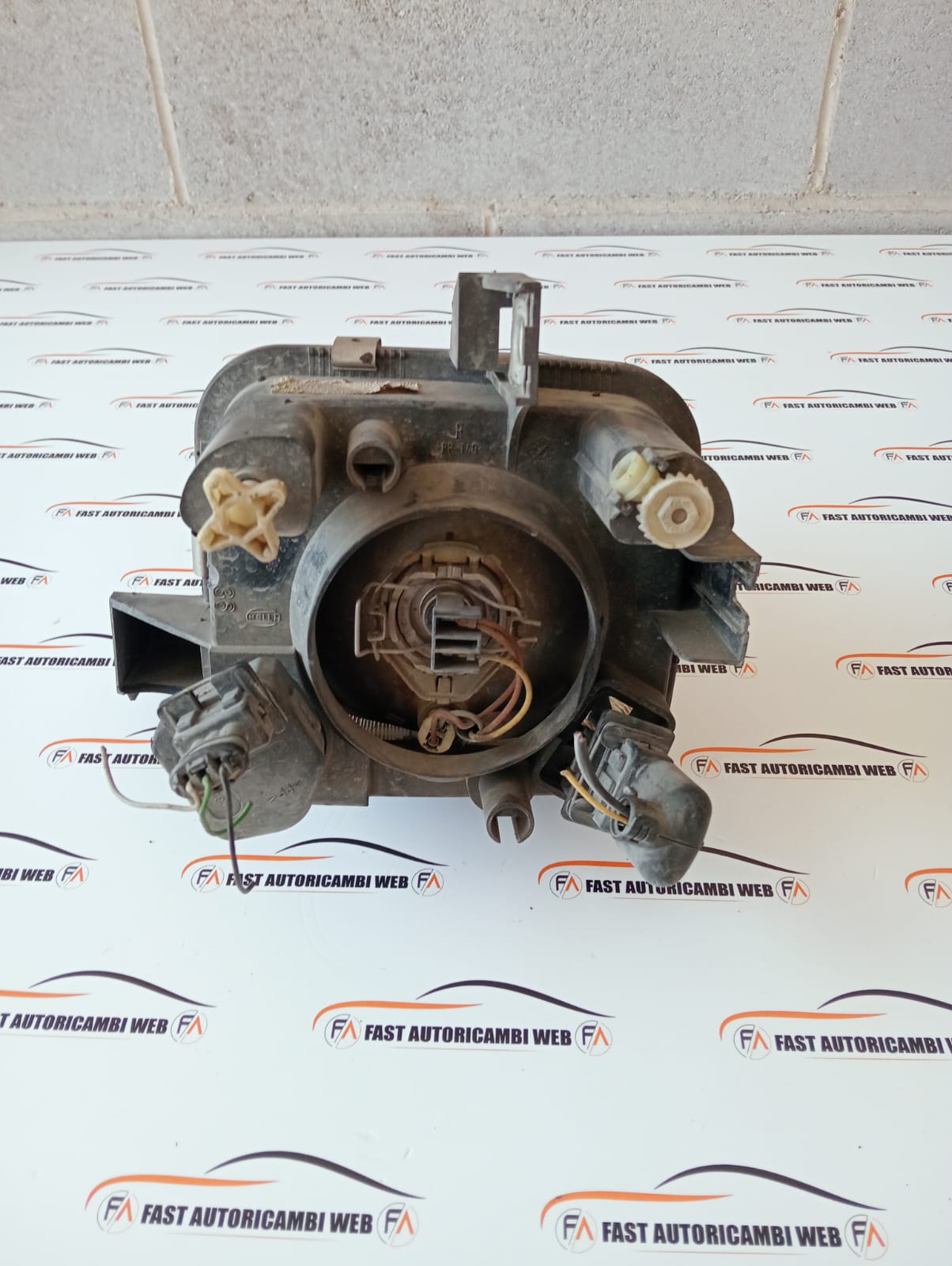 Fanale anteriore destro Fiat Multipla 1°serie 963814-00 4 WhatsApp Image 2025-08-26 at 17.49.39 (1)