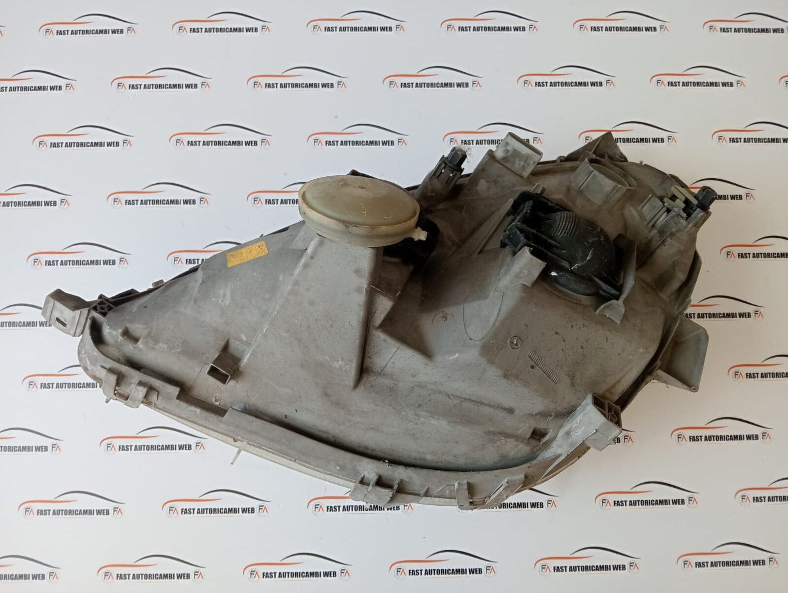 Fanale anteriore destro Mercedes classe A W168 A1688201861 2 WhatsApp Image 2025-08-27 at 16.22.53