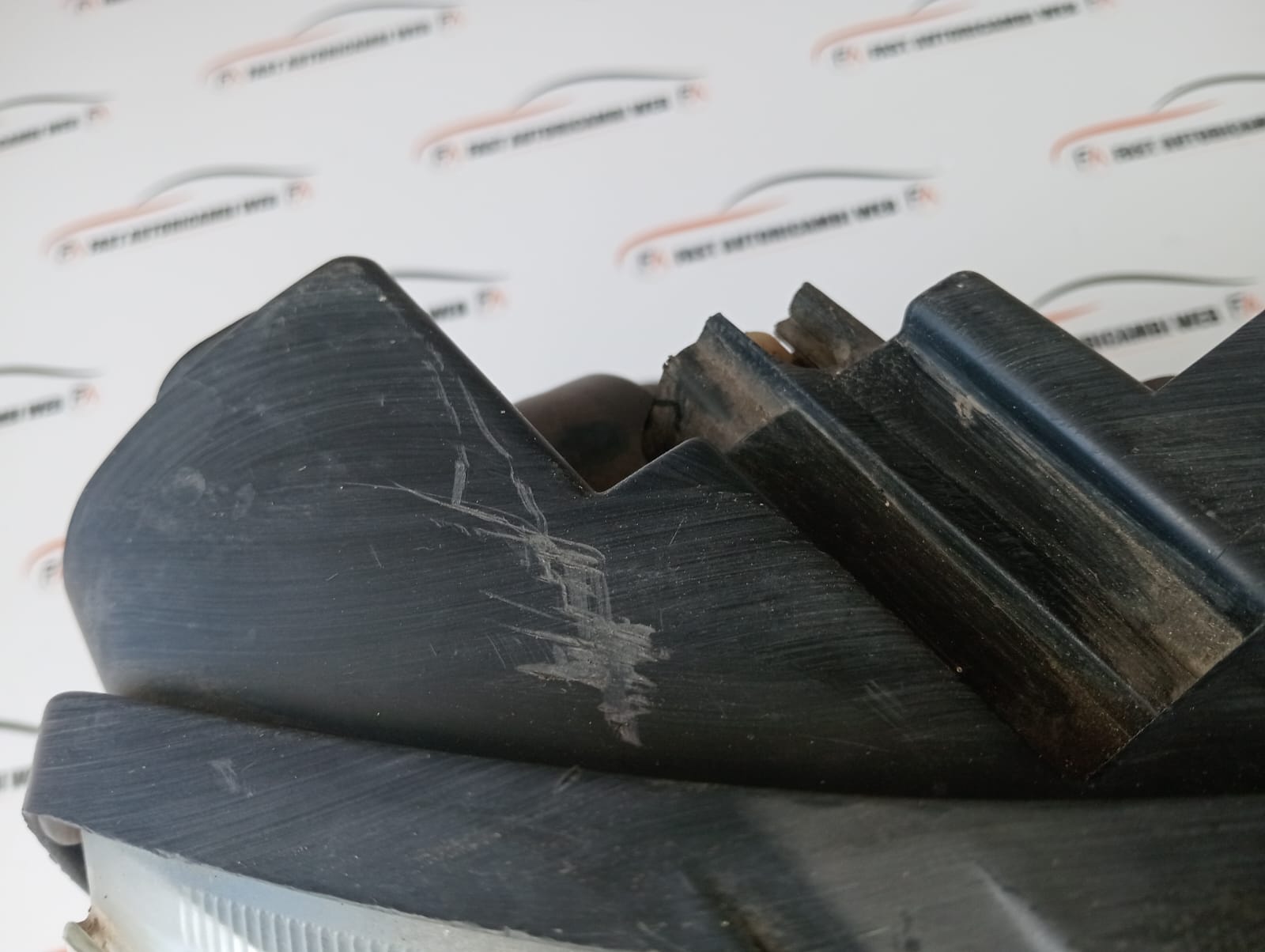Fanale anteriore sinistro Fiat Punto 188 89101030 6 WhatsApp Image 2025-09-05 at 14.22.17