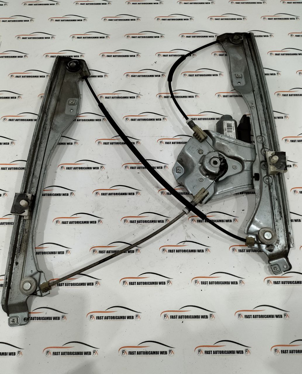 Meccanismo alzacristallo alzavetro anteriore sx Renault Clio 3 8200843592 2 photo_2025-09-21_15-30-34