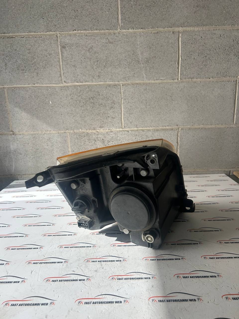 Faro anteriore destro Citroën C2 2° serie 2005-08 085521119R 3 IMG_8323