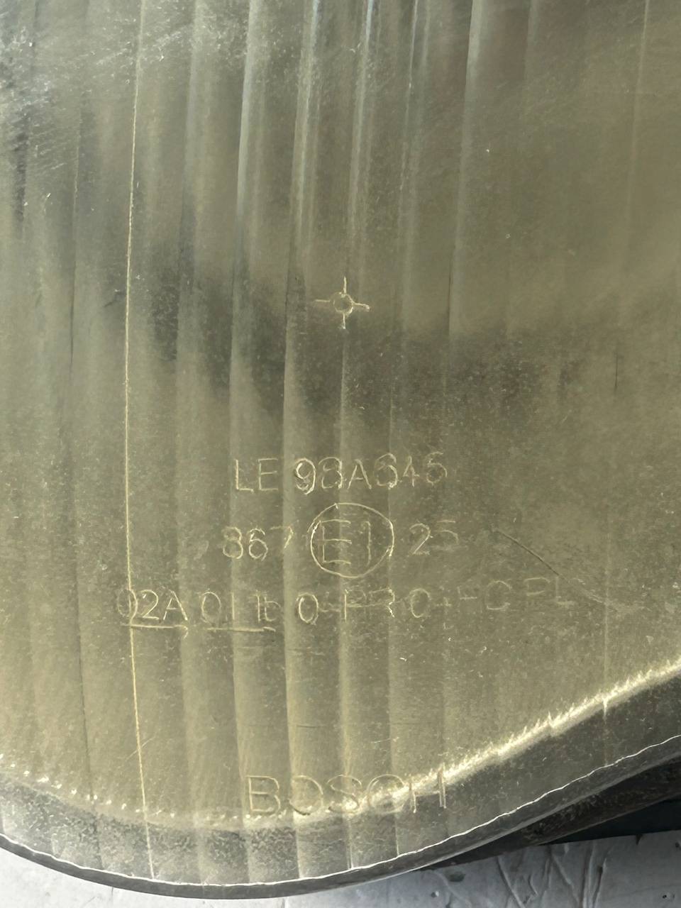 Faro anteriore sinistro Mercedes Classe C W203 (2000-2004) 0301166201 2 IMG_8448