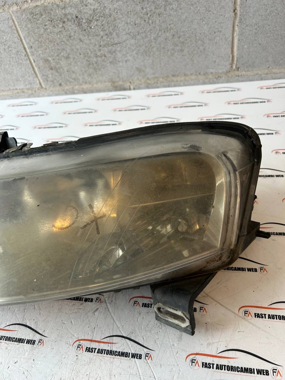 Faro anteriore sinistro Fiat Stilo 192 (2001‑10) 40795748 3 IMG_8517