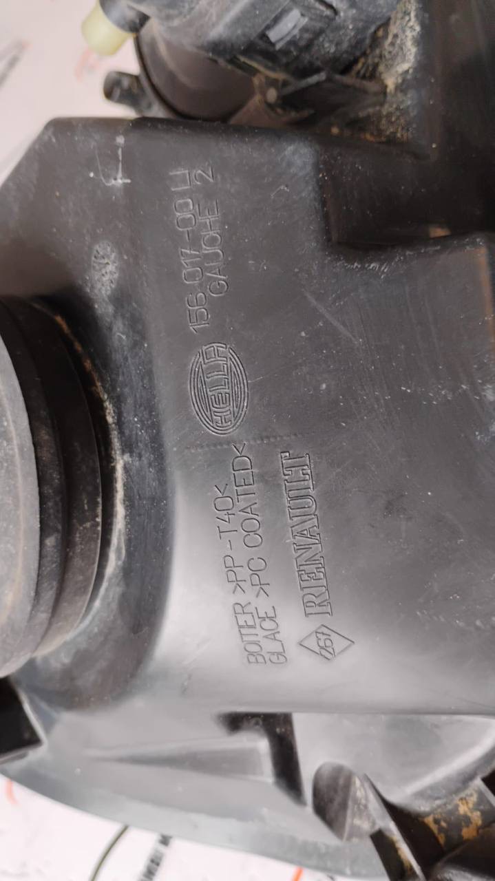 Faro anteriore sinistro Renault Clio II (1998-2005) 15601700 9 IMG_8619