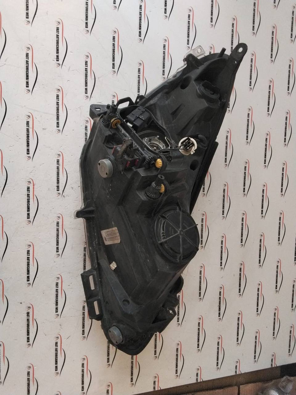 Faro anteriore sinistro Opel Corsa D (2006-14) 13186381 5 IMG_8674