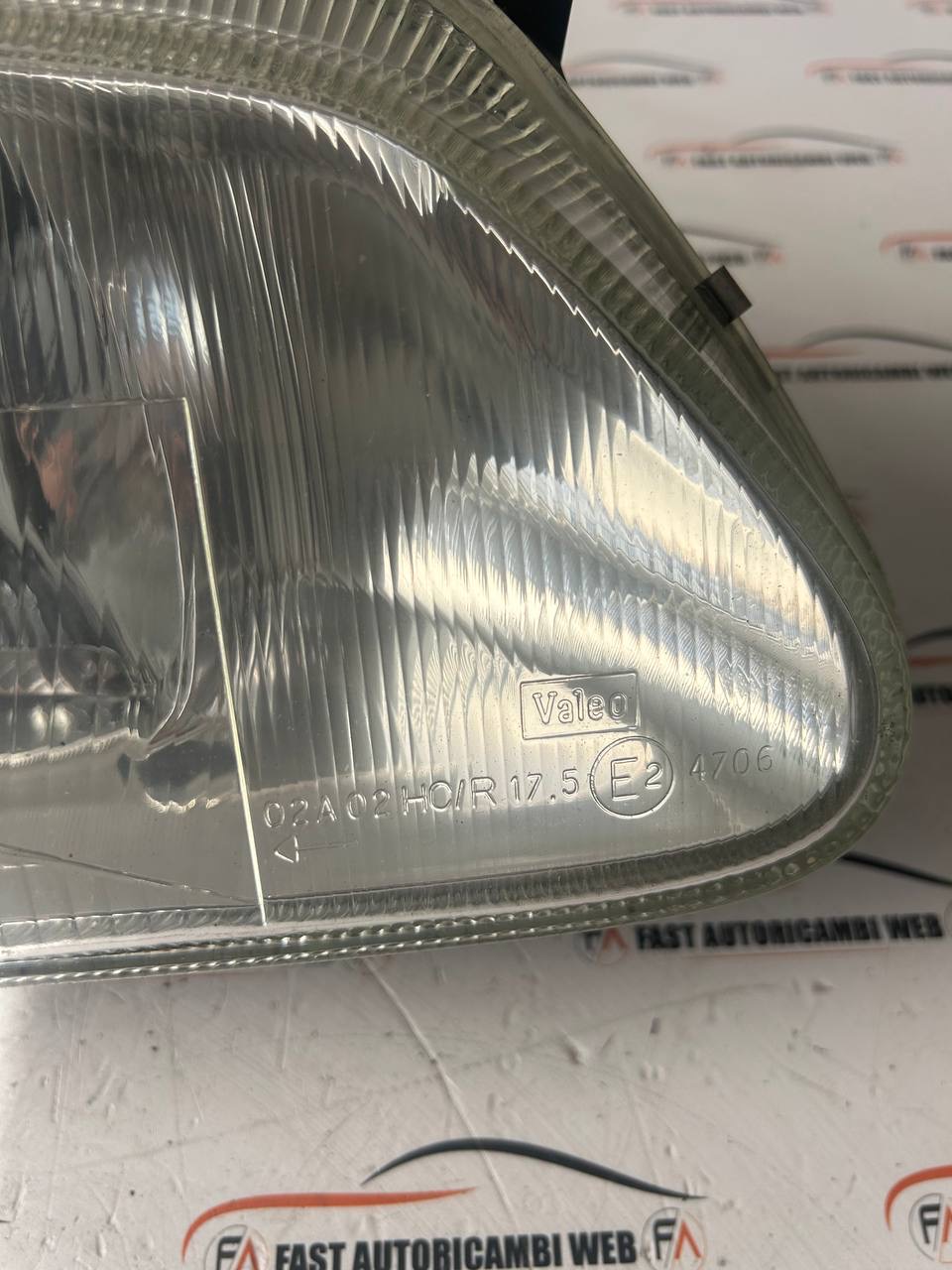 Faro anteriore destro Renault Mégane I (01/96-09/99) 7701040683 3 IMG_8841