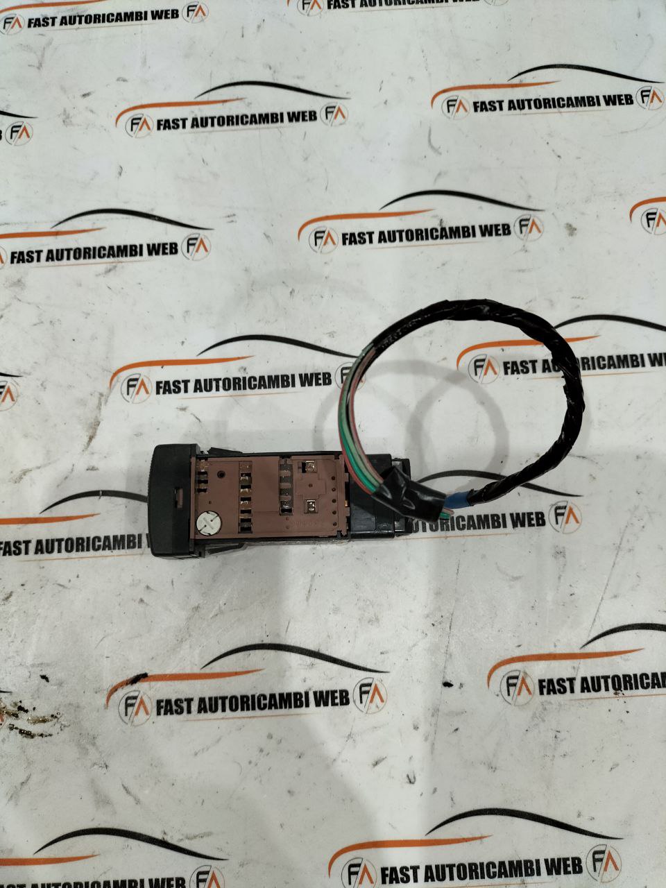 Comando regolazione altezza luci Mazda MX-5134139 2 photo_2_2025-10-21_17-30-16