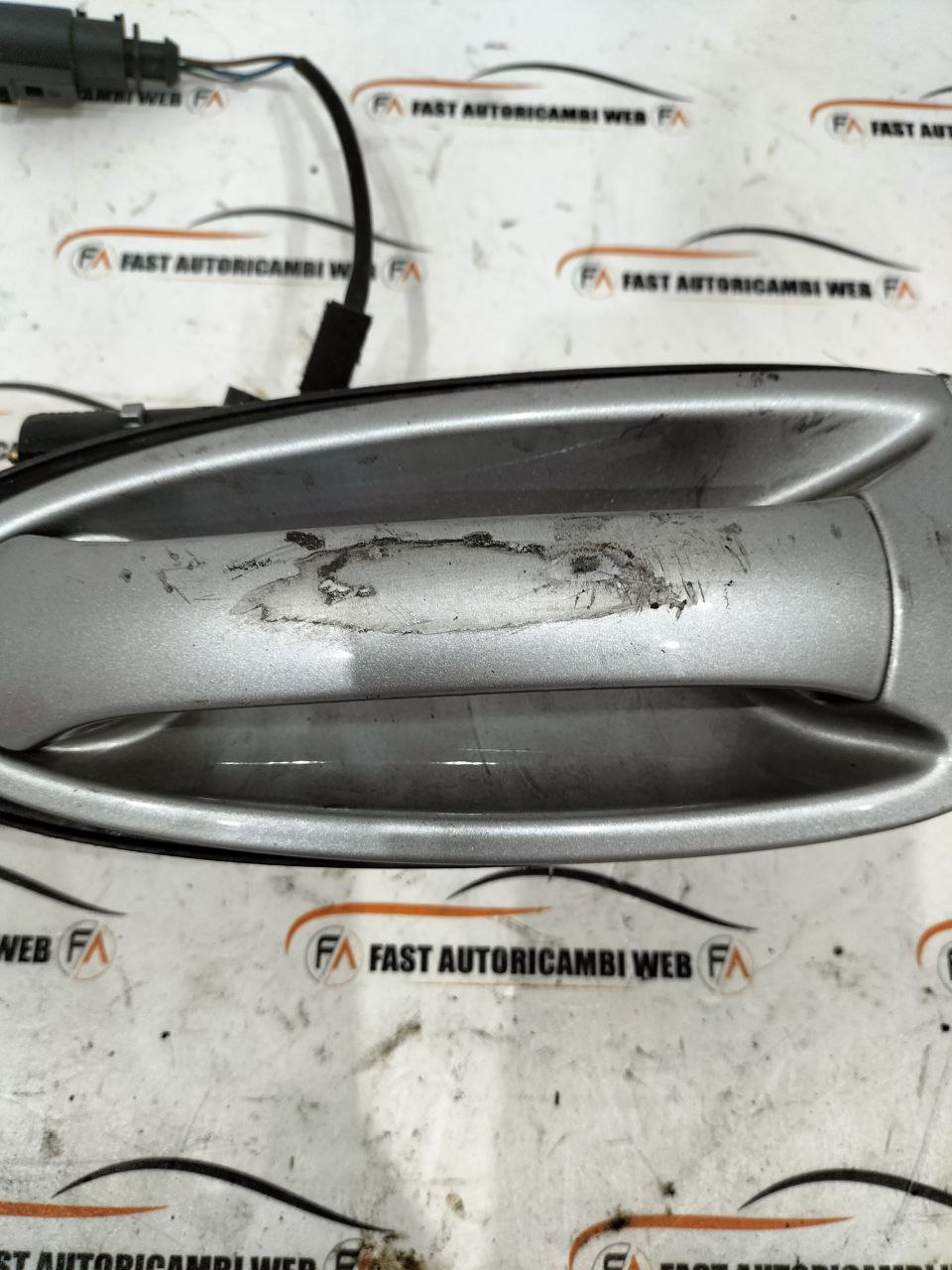 Maniglia esterna anteriore sinistra Porsche 911 997 99753706101 3 photo_2_2025-10-22_10-44-57