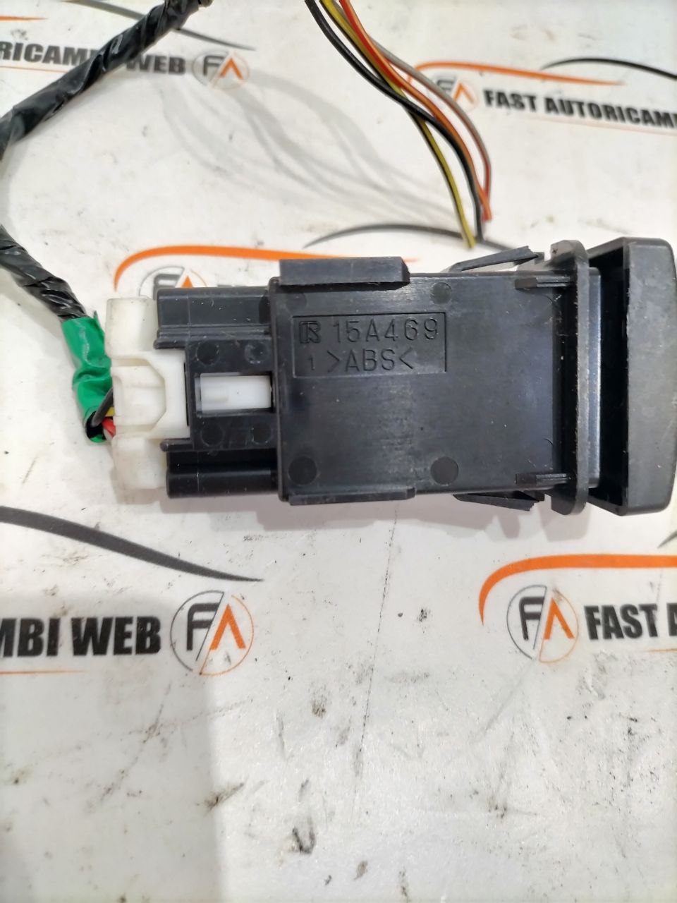 Interruttore DSC Mazda RX-8 15A469 3 photo_3_2025-10-21_17-08-14