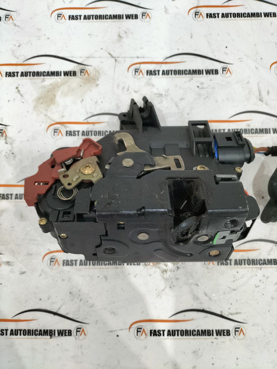 Serratura porta anteriore sinistra Porsche Boxster 987 3D2837015 2 photo_3_2025-10-22_11-07-19