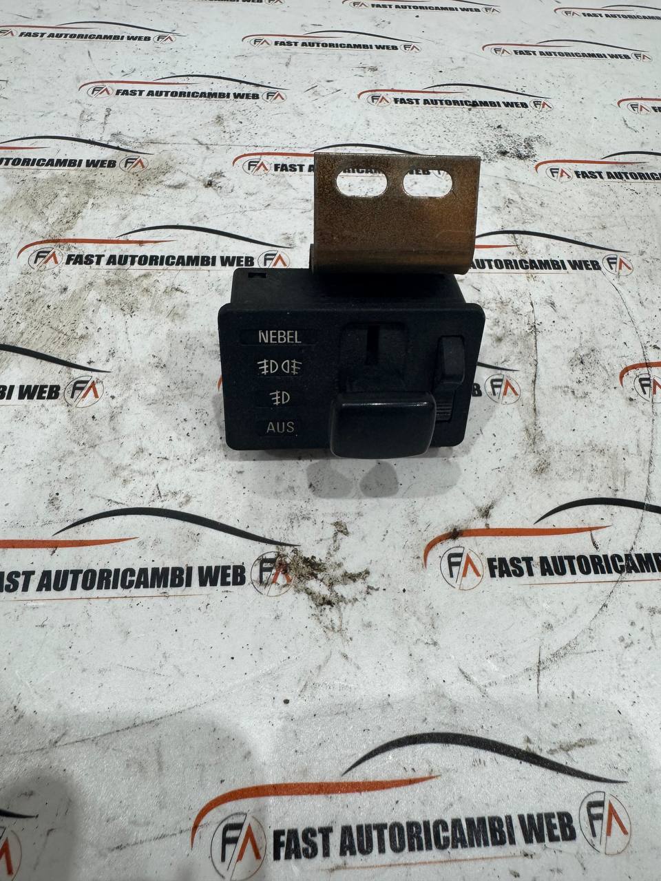 Interruttore regolatore luci fendinebbia BMW serie 7 E23 1 photo_1_2025-11-28_10-53-23