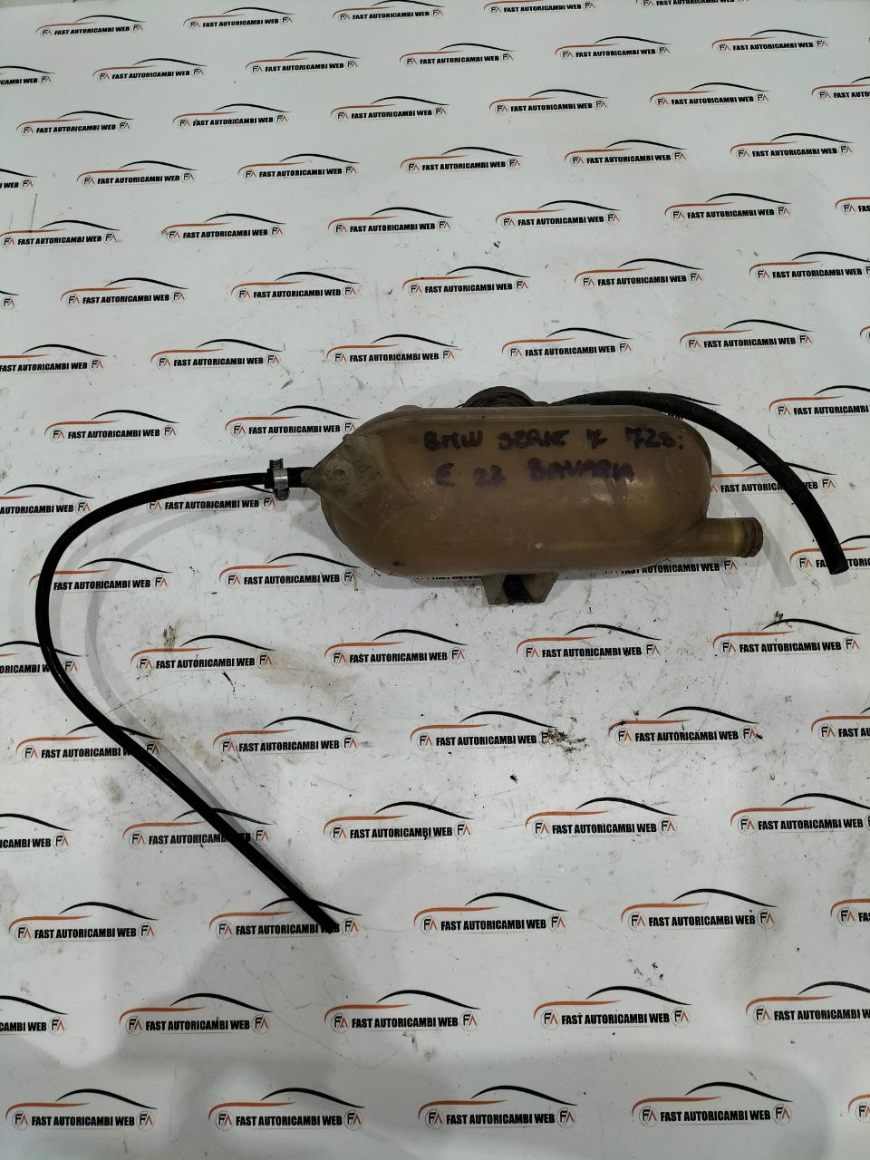 Serbatoio/vaschetta acqua radiatore BMW serie 7 E23 2 photo_2_2025-11-24_10-50-14