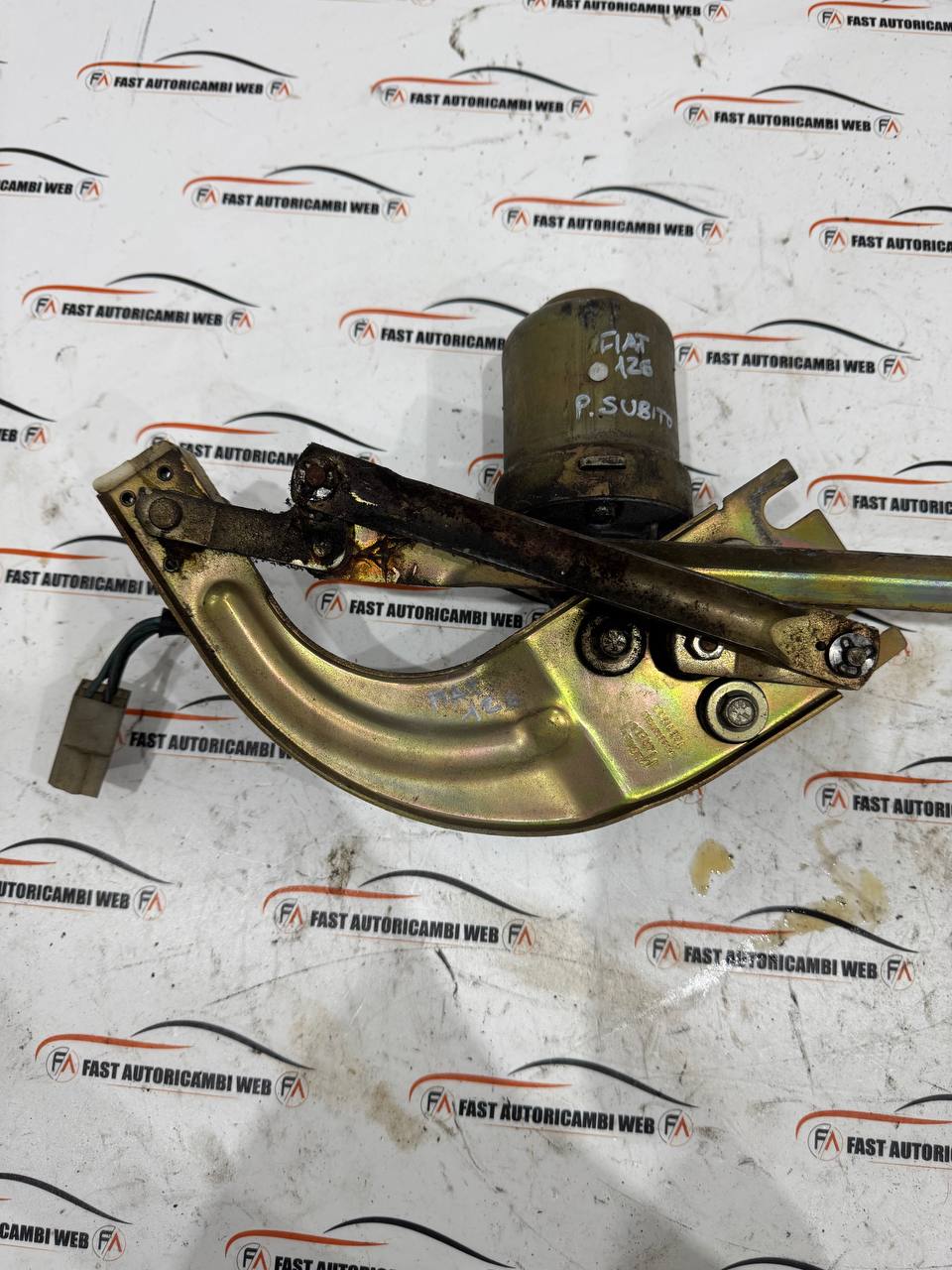 Motorino tergicristalli Fiat 126 3 photo_2_2025-11-28_10-16-21