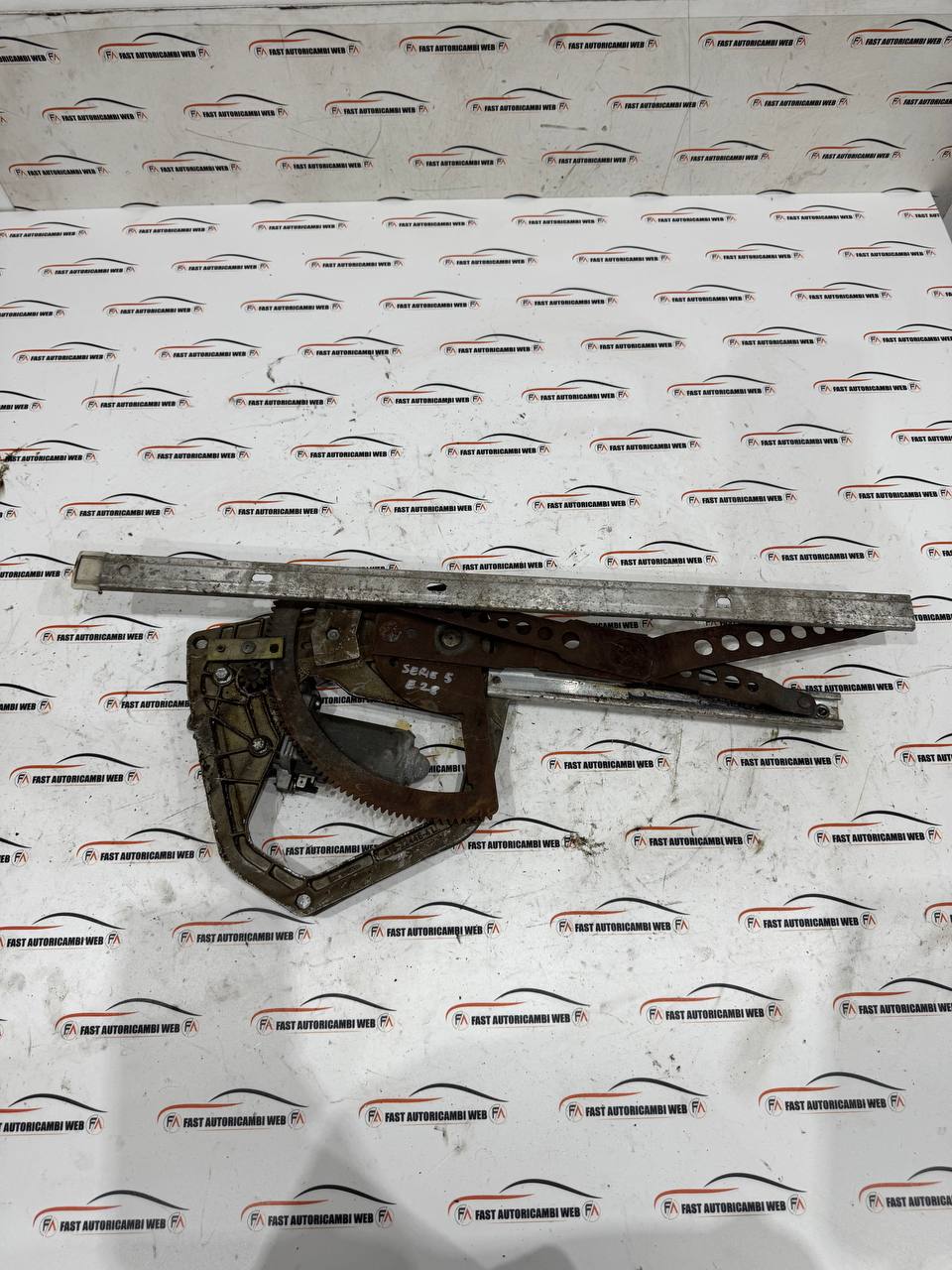 Meccanismo alzacristalli anteriore sinistro BMW serie 7 E23 3 photo_4_2025-11-28_10-22-45