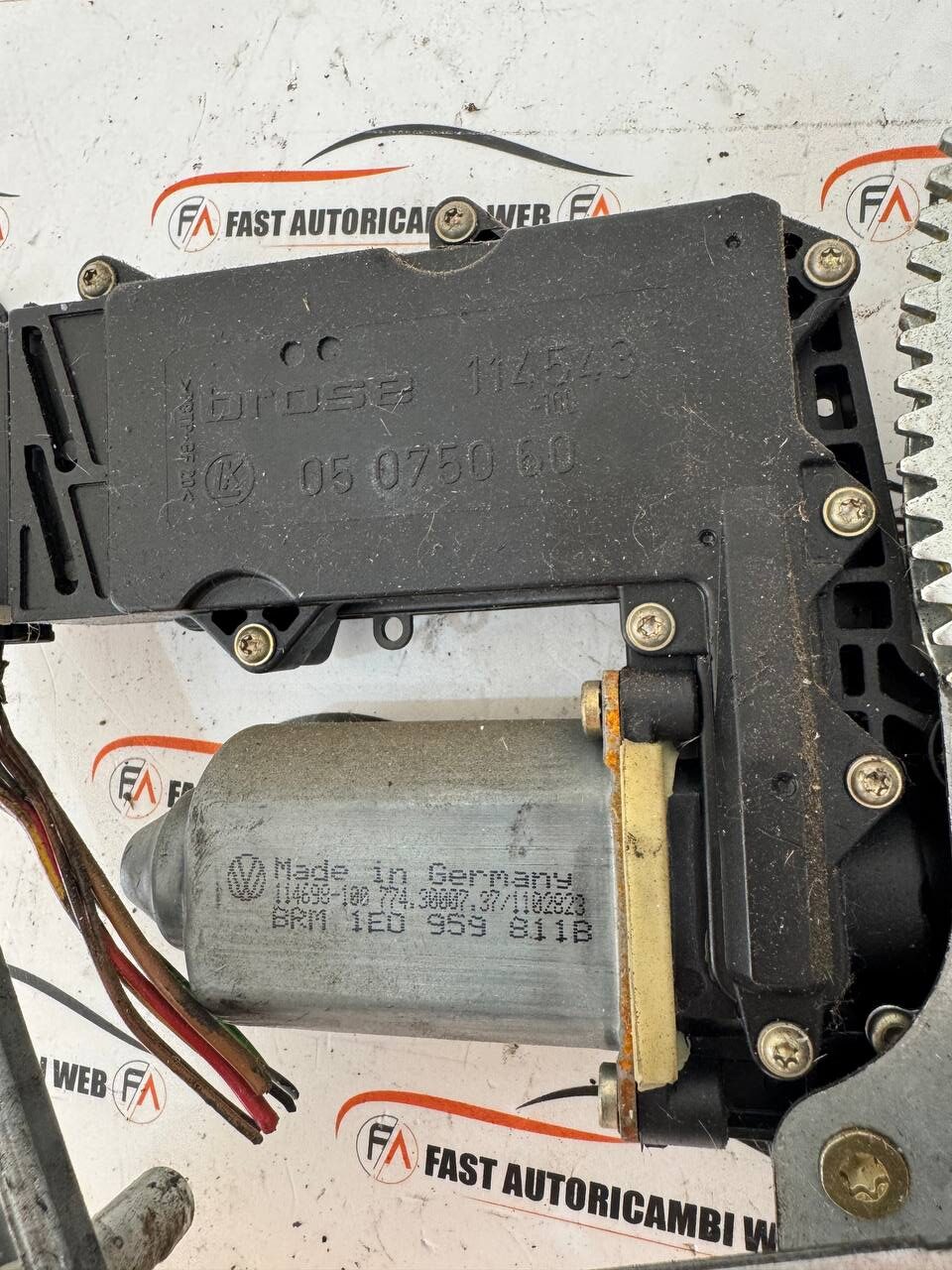 Meccanismo alzavetro posteriore dx Volkswagen Golf 3 cabrio 1E0959811B 4 5906657923222408469