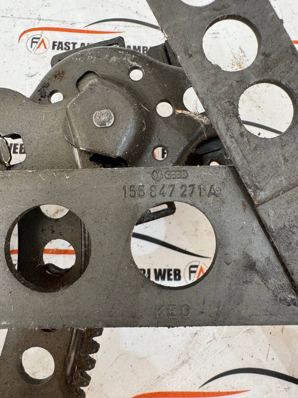 Meccanismo alzavetro posteriore sinistro Volkswagen Golf 1 155847271A 3 5906657923222408479