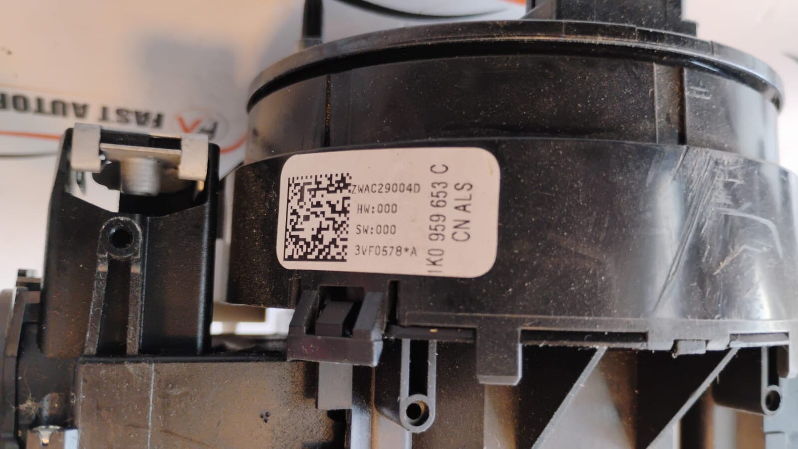 Devioluci Volkswagen Golf 5 1K0953503EL 6 WhatsApp Image 2025-10-18 at 10.28.48