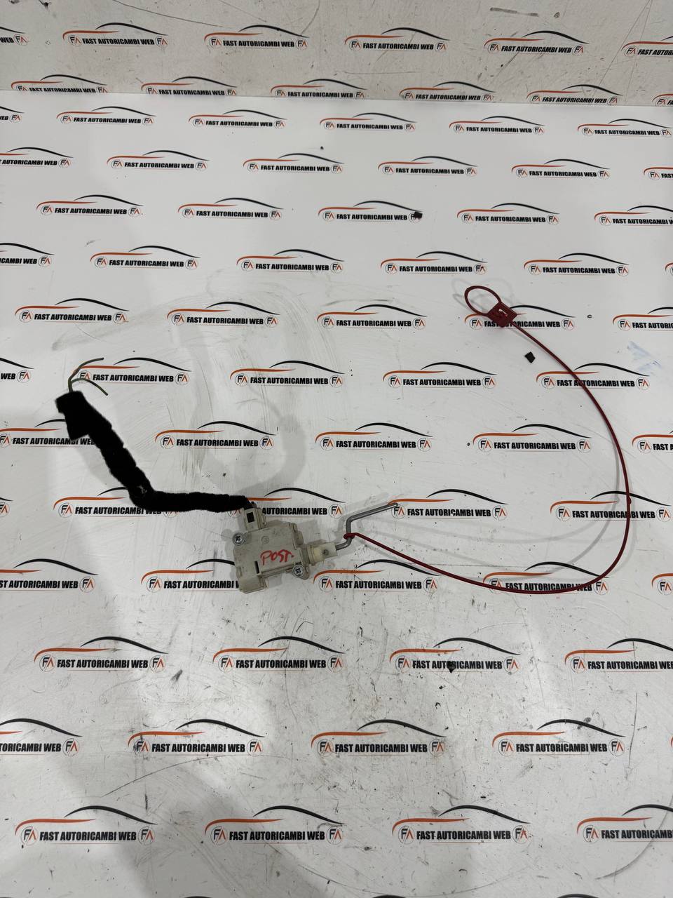 Bloccaggio tappo carburante Audi A4 B7 cabriolet 8H0862153 1 photo_1_2026-01-11_10-14-35